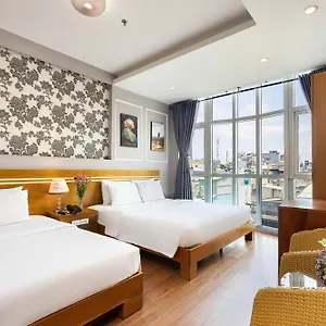 Lucky Star - Bui Vien Walking Street Hotel